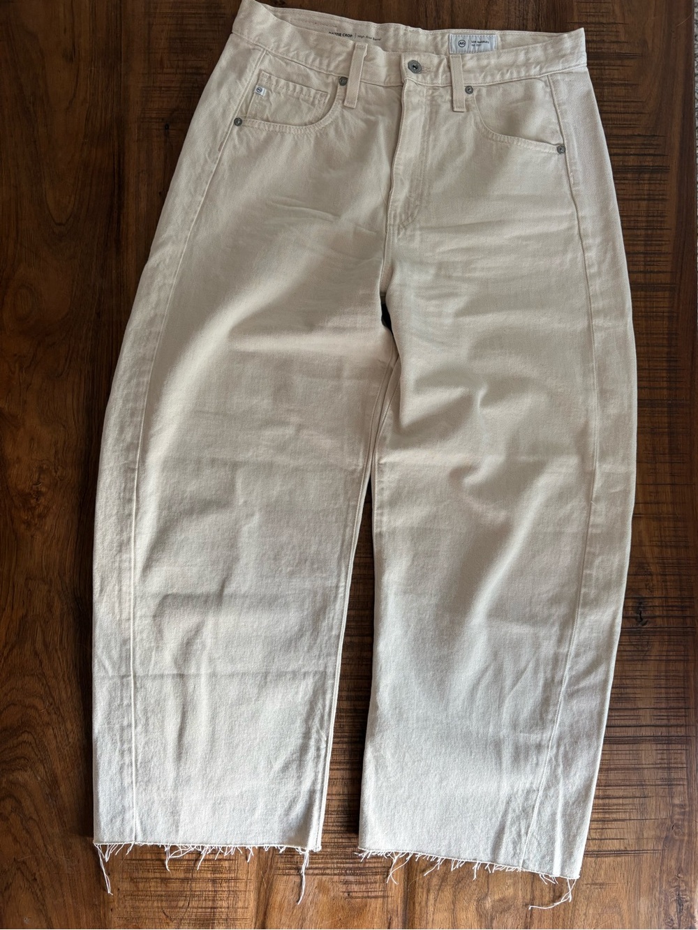 AG Hattie High Rise Crop Barrel Jeans in Opal Stone 29 - Picture 9 of 15